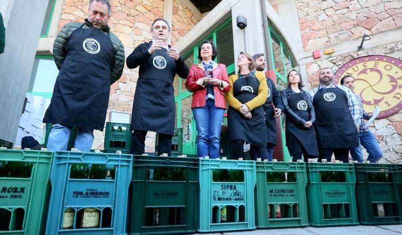 escanciado-cultura-sidrera